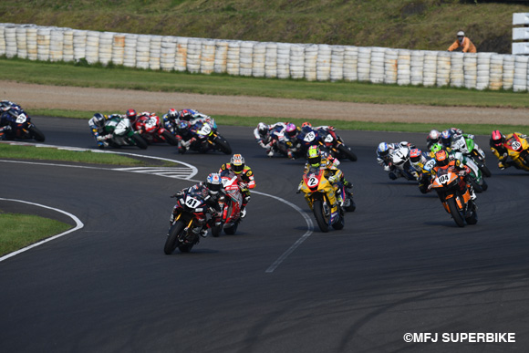 ST600クラスワンメイクタイヤは引き続きブリヂストンに決定