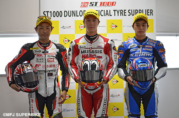 名越哲平、最終ラップの攻防を制してクラス初優勝！