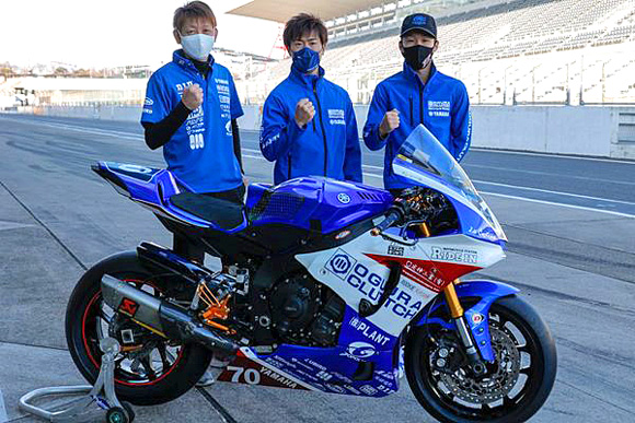 哲朗と共に鈴鹿8耐ゴールを目指す！