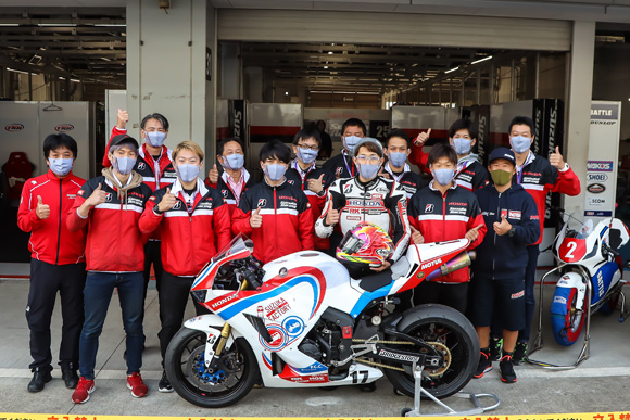 鈴レー部長に就任した亀井雄大がJSB1000にフル参戦