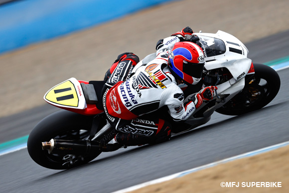 JSBは亀井雄大、ST1000は渥美心、J-GP3は小室旭がトップ！