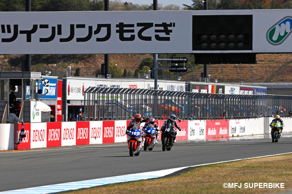 トップを守り切った作本輝介が開幕戦を優勝で飾る！