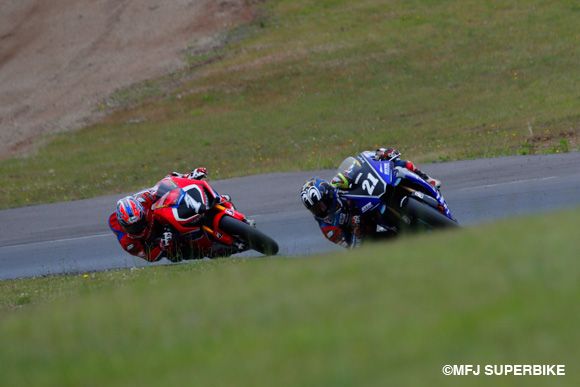 中須賀克行、高橋巧を抑え切って2連勝！