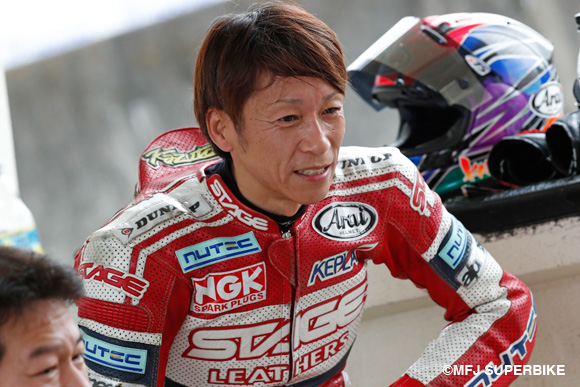 J-GP2岩戸と榎戸が同タイムでトップ