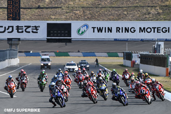 開幕戦JSB1000クラス