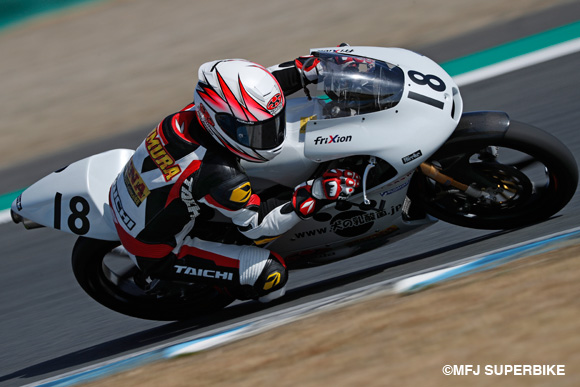 安村武志、大逆転でクラス初ポールポジション！