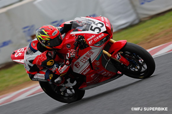 決勝レース1が國峰、レース2が岡本となったポールポジション !