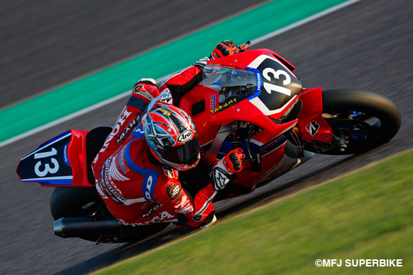 タイトルに王手をかける高橋巧がトップスタート！